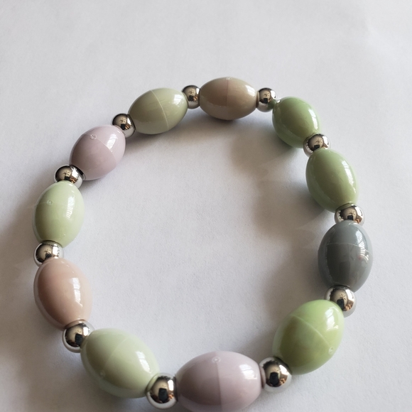 Beth Bead Bracelets - Picture 3 of 6